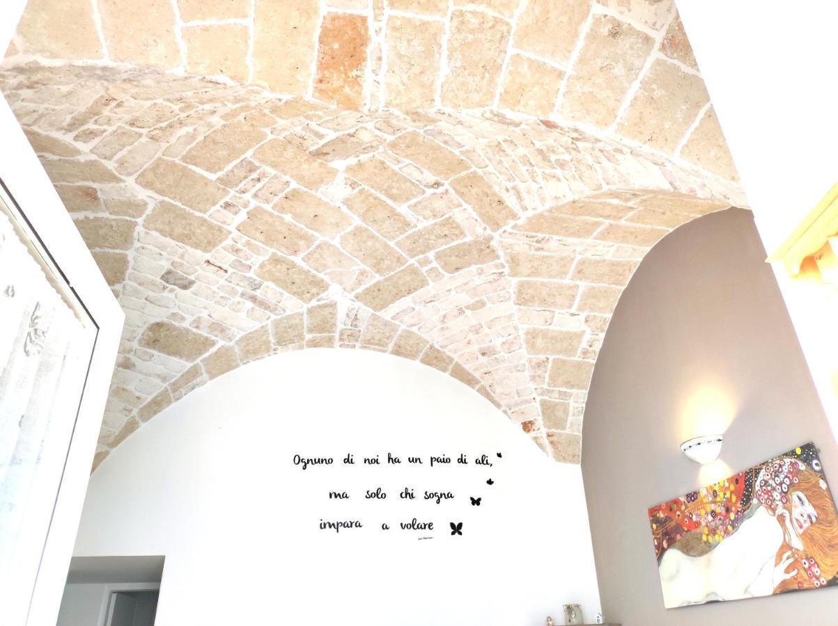 Maison De Richard 오스투니 외부 사진